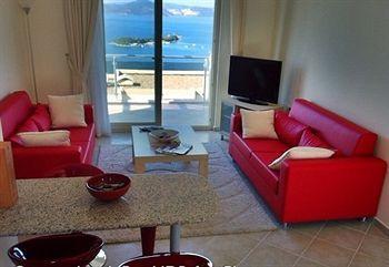 Royal Heights Apartments Bogazici Екстер'єр фото