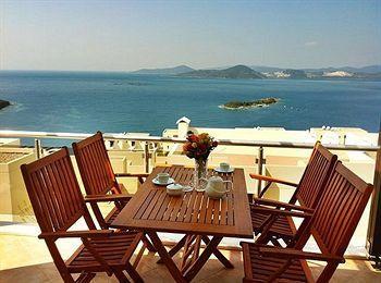 Royal Heights Apartments Bogazici Екстер'єр фото